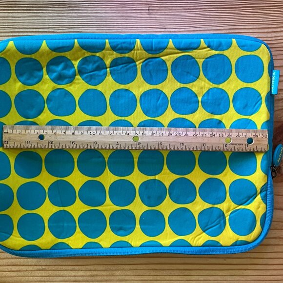 Laptop, IPad, or Tablet Case - Picture 11 of 13